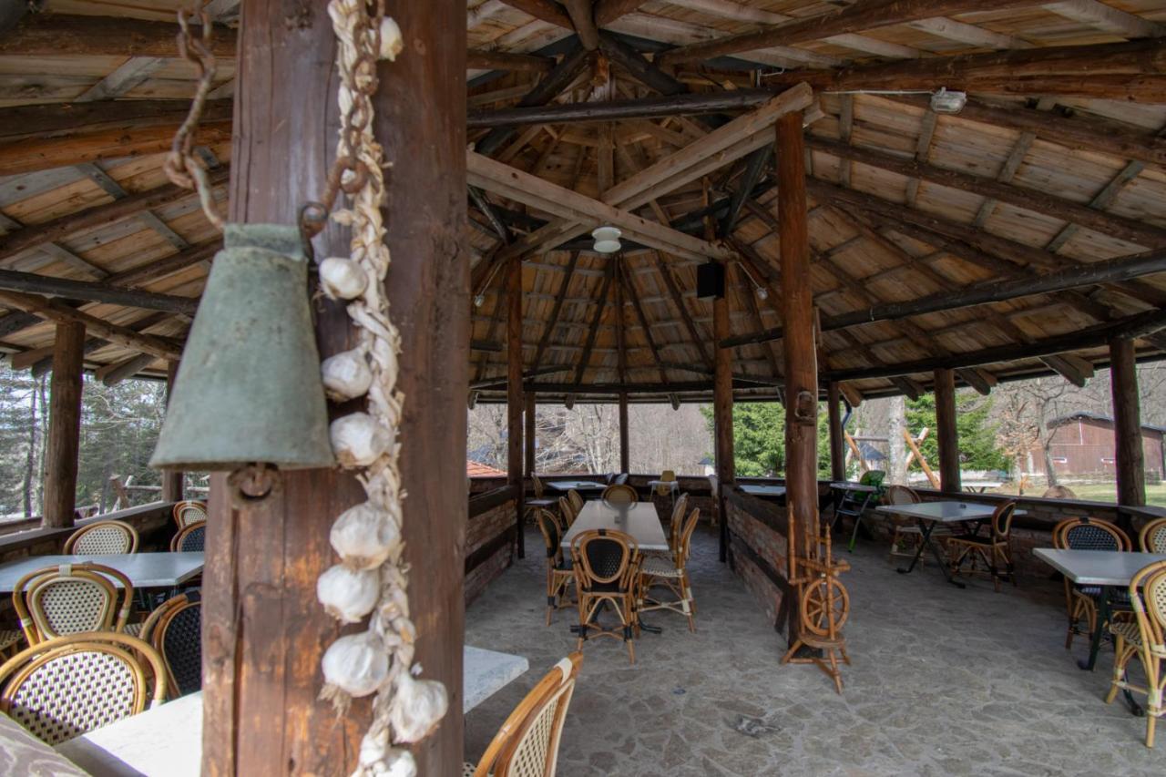Holiday Park Hajducka Cesma Dubovsko Exterior photo